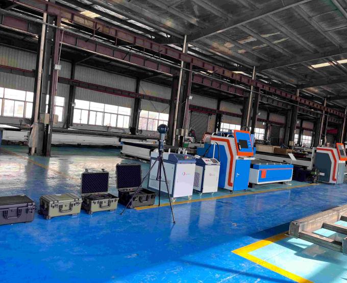 پالس 200w 300w چمدان فايبر ليزر ماشین تمیز کردن دستگاه حذف زنگ 12